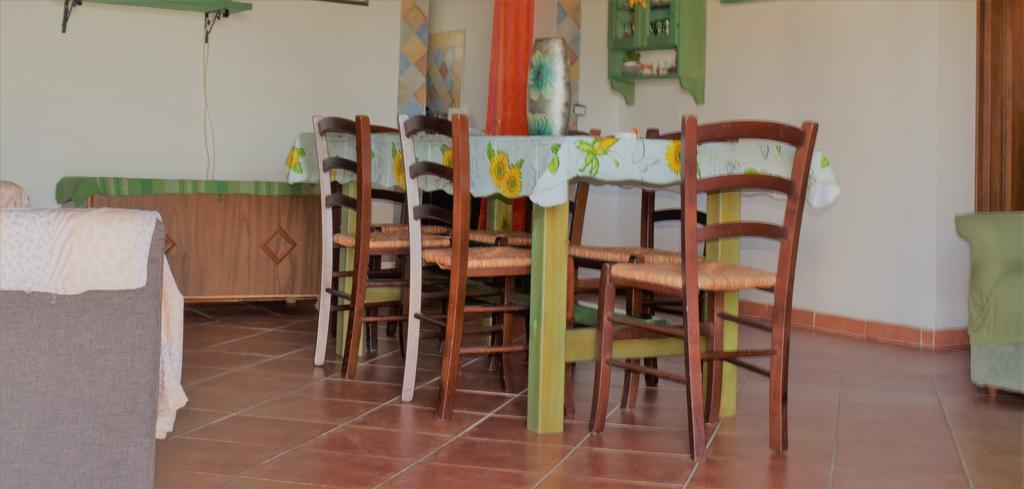 La Ginestra Guest House Orosei Exterior foto