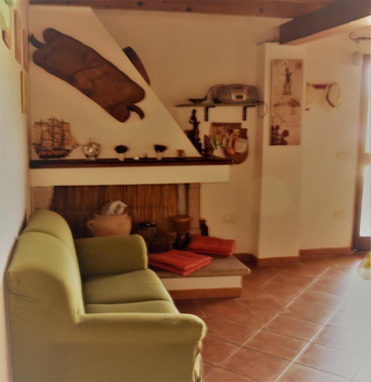 La Ginestra Guest House Orosei Exterior foto